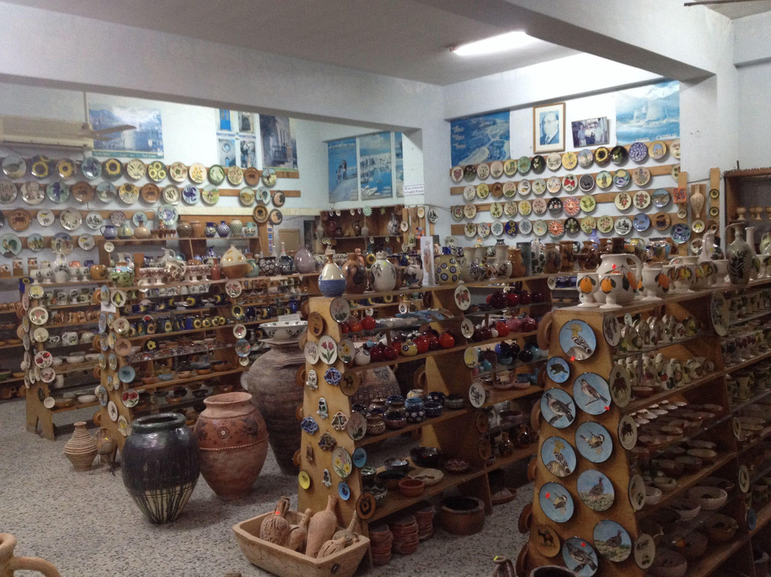 Dizayn 74 Pottery-克利尼亚必去景点