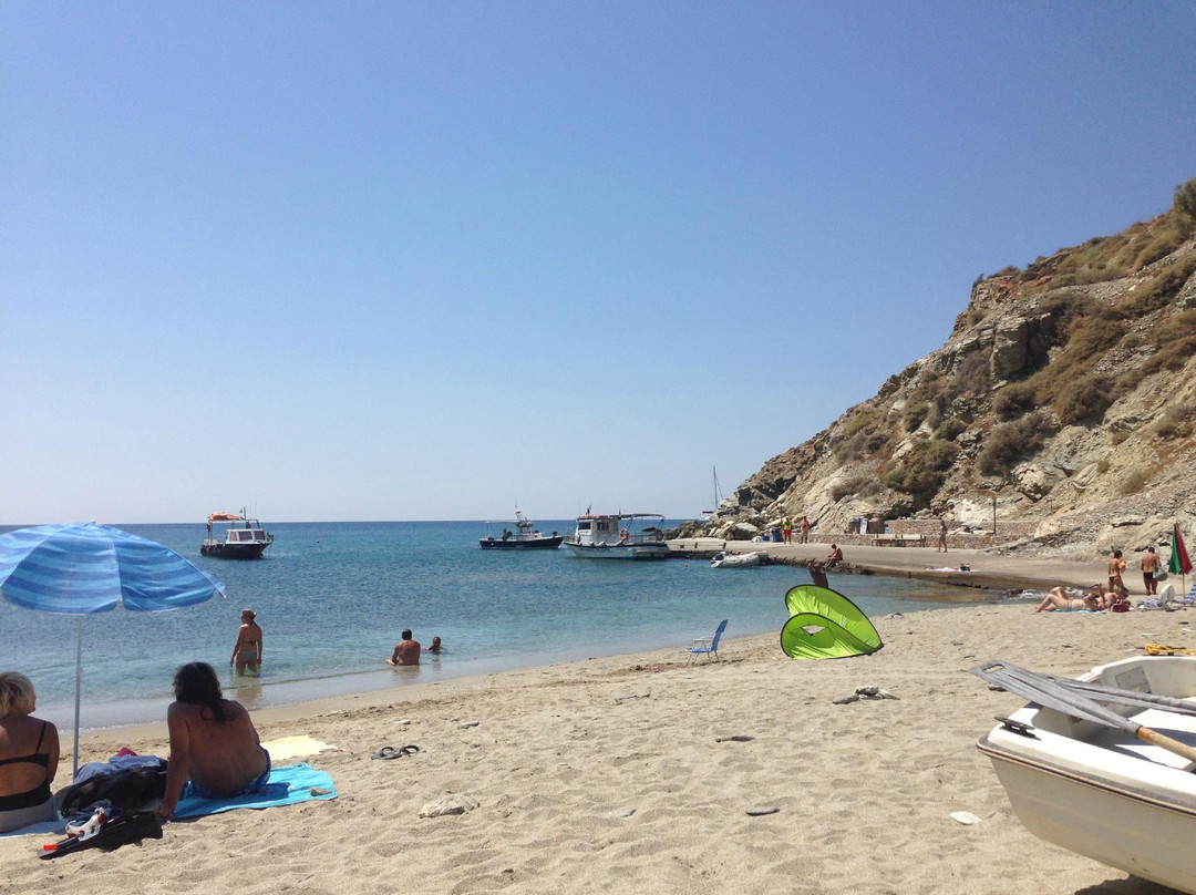 Agali Beach-蒂诺斯必去景点