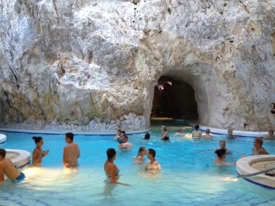 Cave Bath of Miskolctapolca景点图片