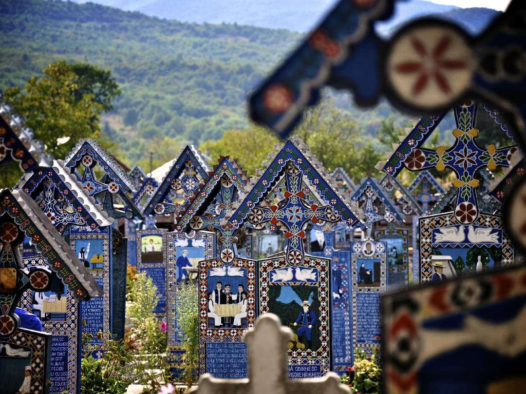 Merry Cemetery景点图片