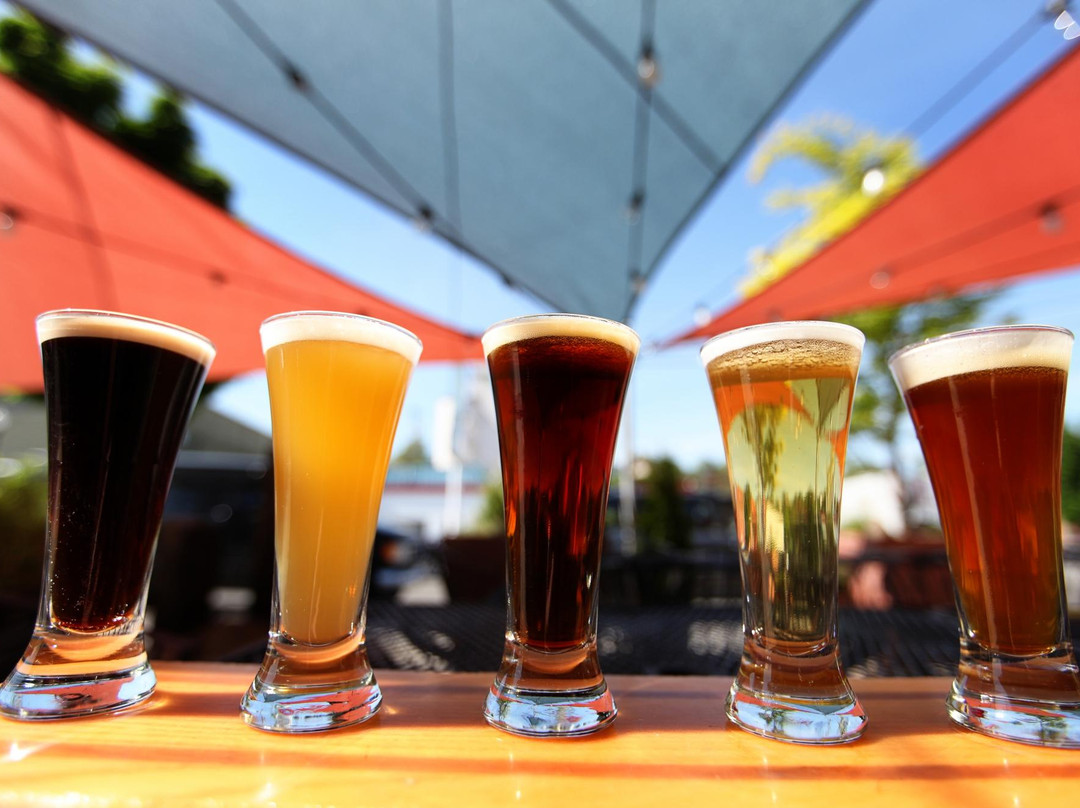 Dufur餐馆和美食-Rivertap Pub