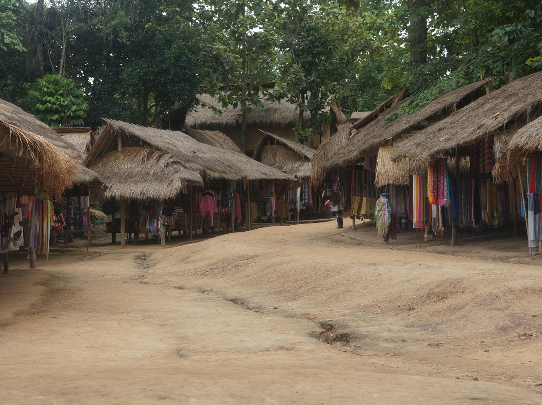 Huay Pu Keng Karenni Village景点图片