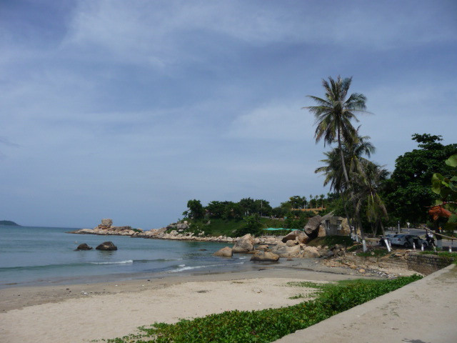 芽庄海滩-芽庄必去景点