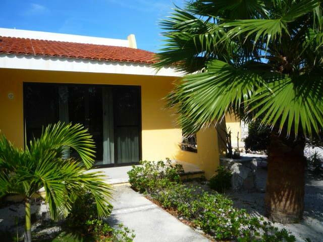 Hotel & Villas Playa Maya Resorts