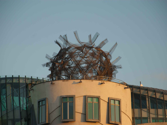 跳舞的房子-布拉格必去景点