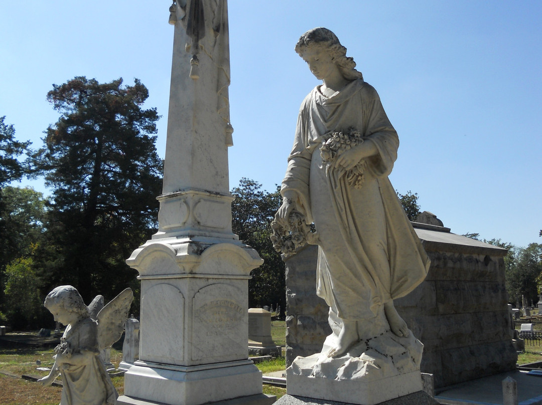 Oakwood Cemetery-Jefferson必去景点