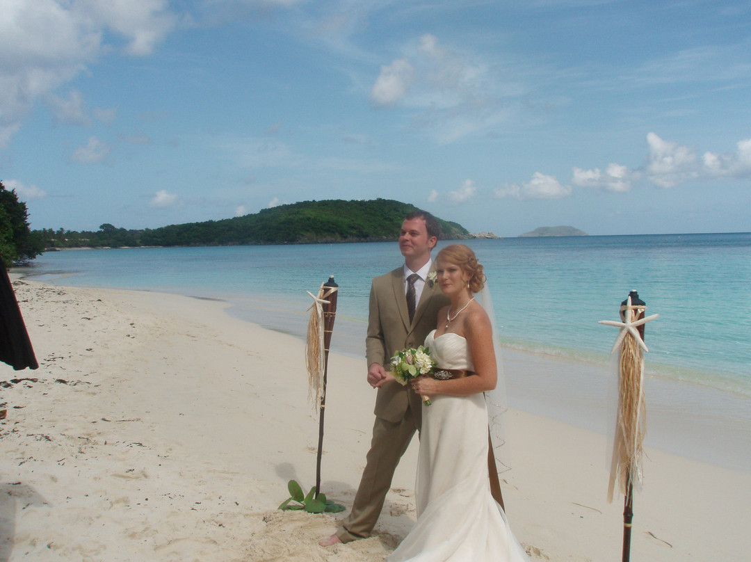 Hawksnest Beach-维尔京群岛国家公园必去景点