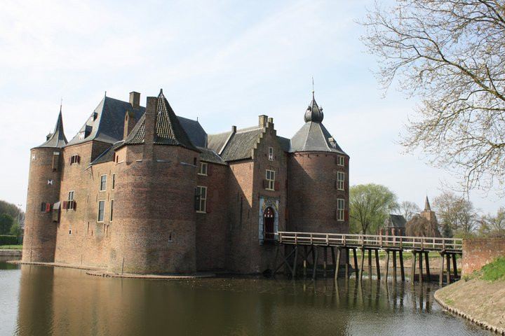 Kasteel Ammersoyen-Ammerzoden必去景点