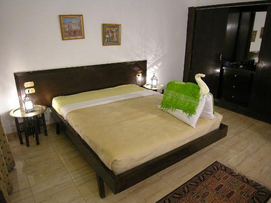 El Nakhil Hotel