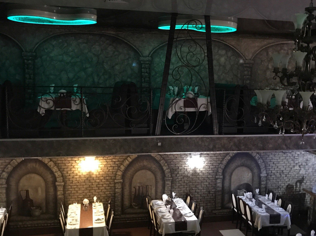 Znamensk餐馆和美食-Devichya Bashnya