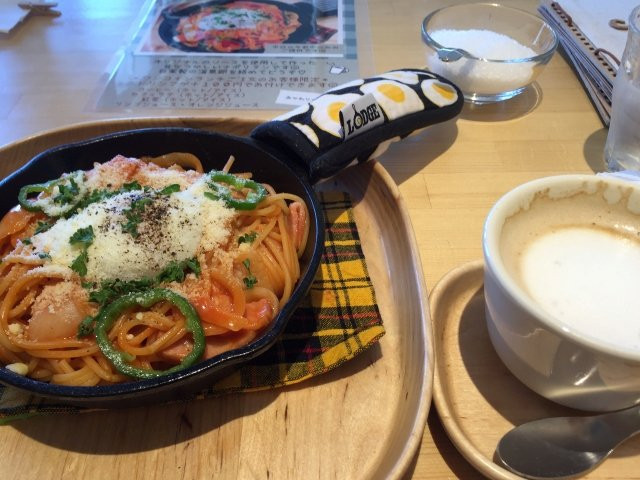 森の間CAFEiGATEIKEUCHIdaisetsu
