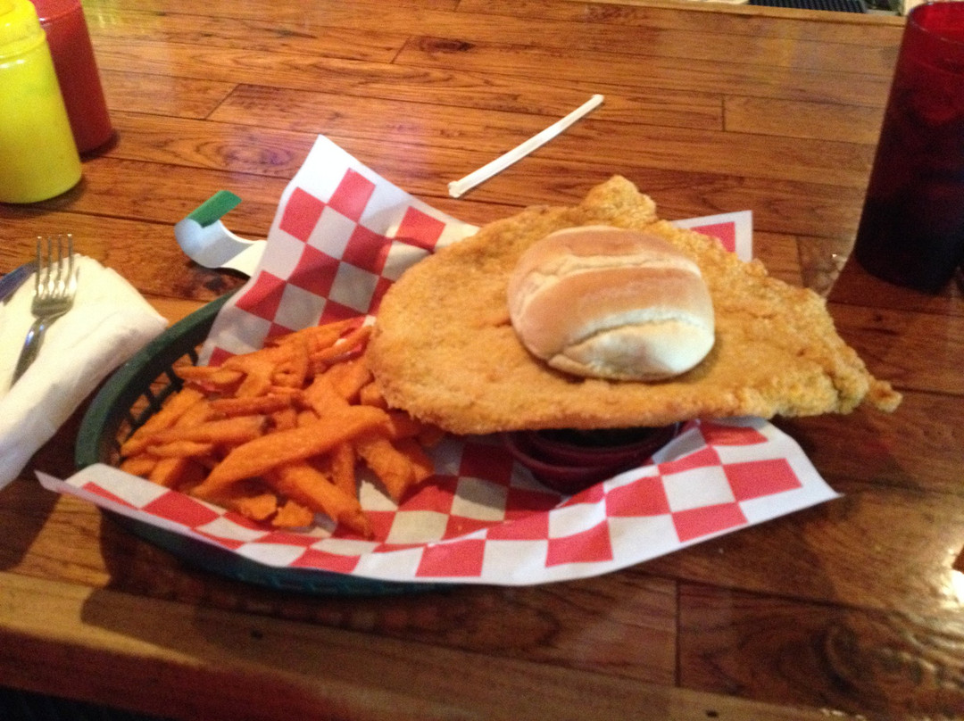 Deep River餐馆和美食-Scooter's Pub & Grub