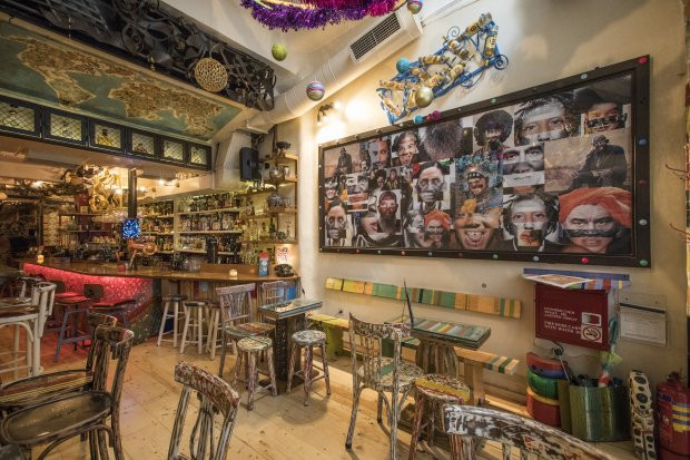 Yfilios Bar Nationale