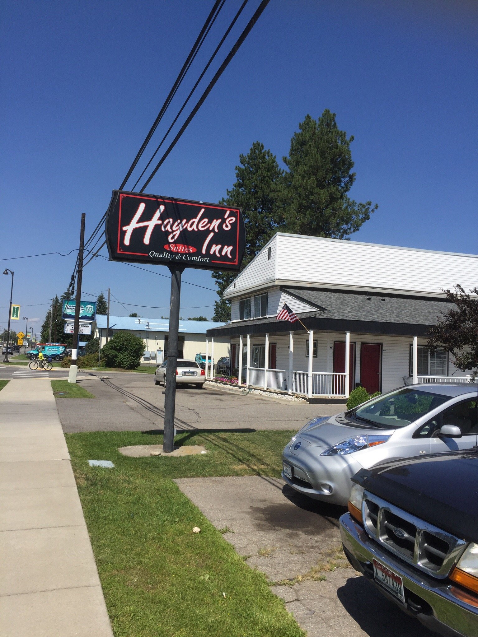 Hayden's Inn-官方