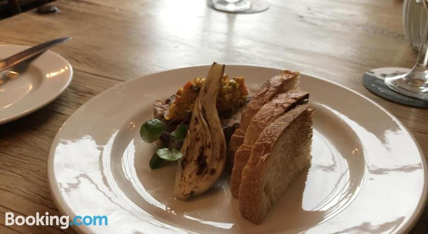 The Star And Garter主图