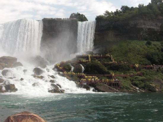 新娘面纱瀑布-尼亚加拉大瀑布必去景点