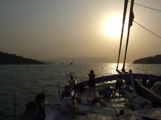 降灵岛游-艾尔利滩必去景点