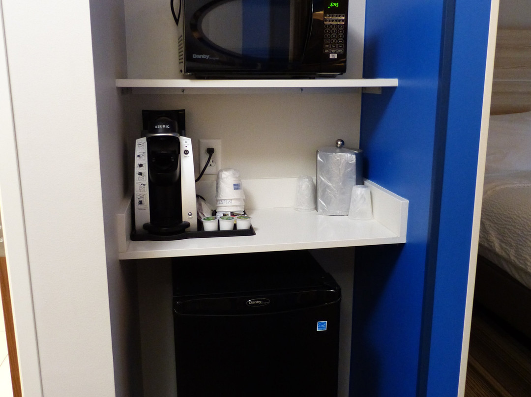 Holiday Inn Express & Suites Auburn By IHG主图