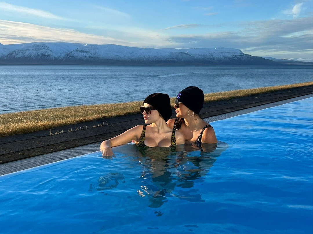 Swimmingpool-Hofsos必去景点