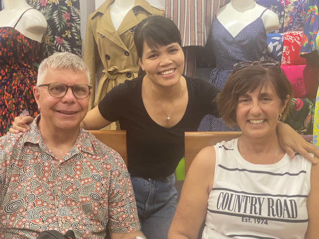 Hong's Cloth Shop-会安必去景点