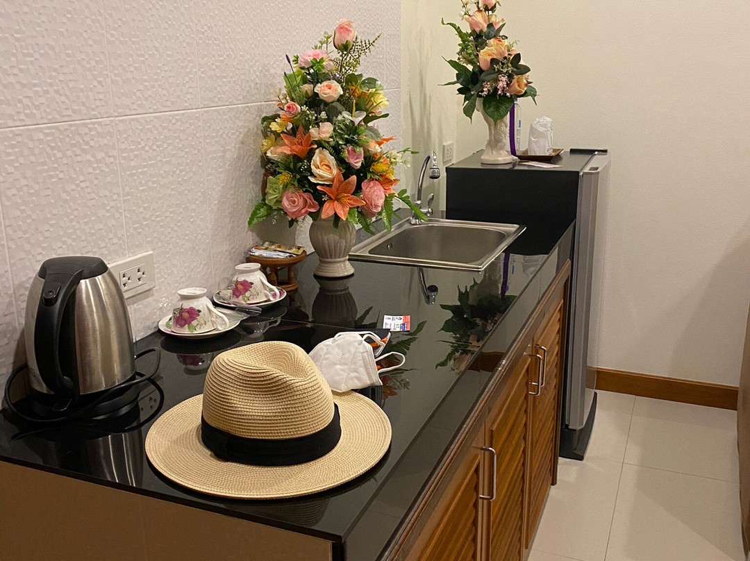 Baan Pondchanok Hotel