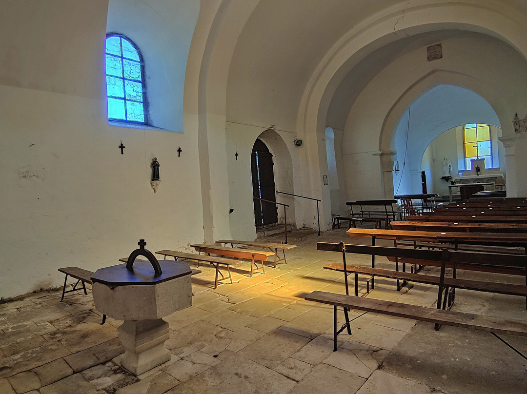 Église Saint-Gilles à Saint-Coutant景点图片