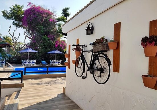 Hotel Tilapia-泳池