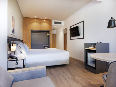 Hotel Málaga Alameda Centro Affiliated By Meliá主图