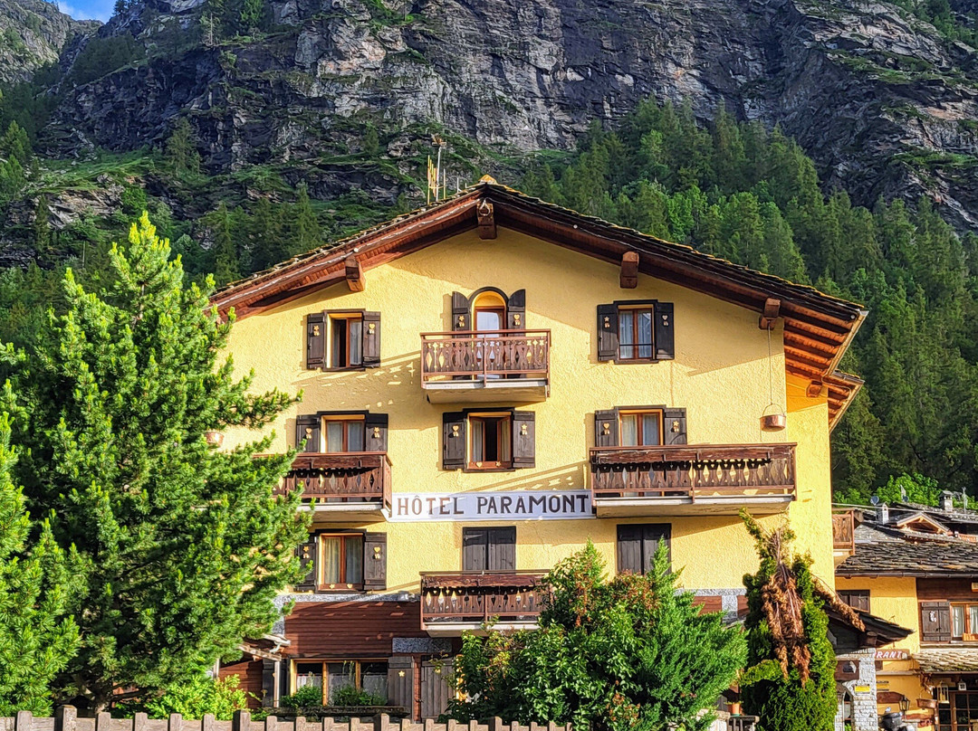 Paramont Hotel Ristorante主图