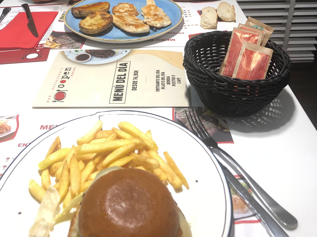 莱里达宜必思快捷酒店主图