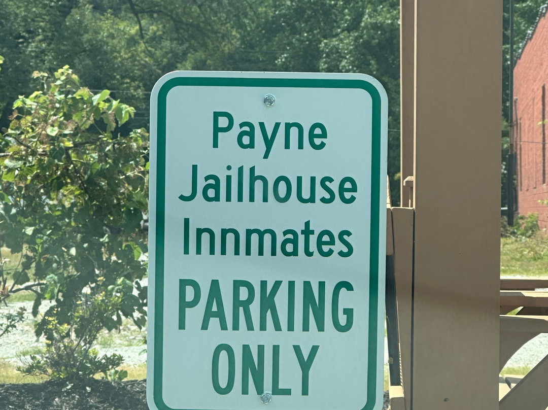 Payne Jailhouse Bed and Breakfast主图