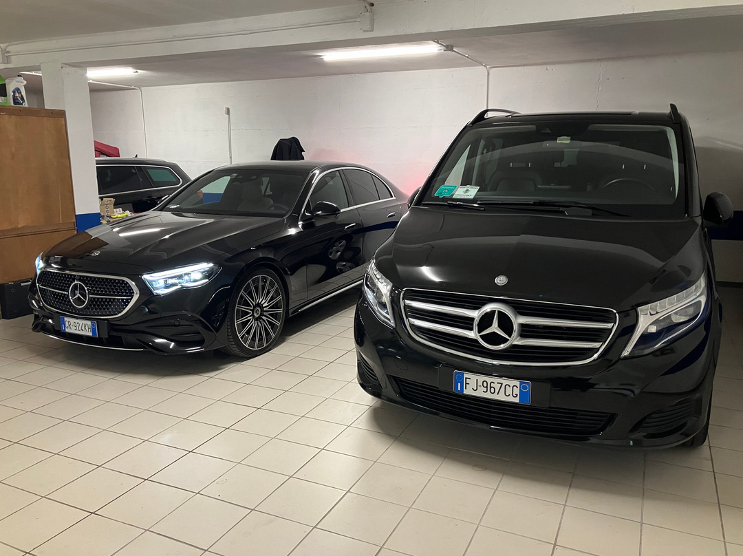BUSINESS CLASS - Autonoleggio con Conducente景点图片