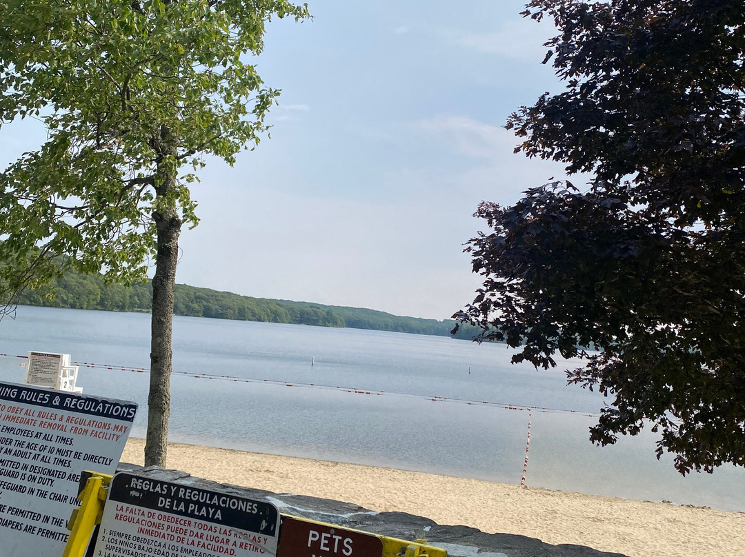 Lake Tiorati Beach - Harriman State Park景点图片