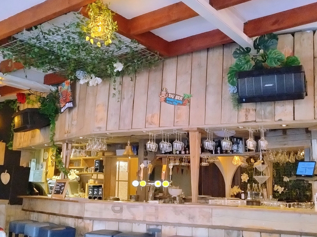 Waikiki Foodbar