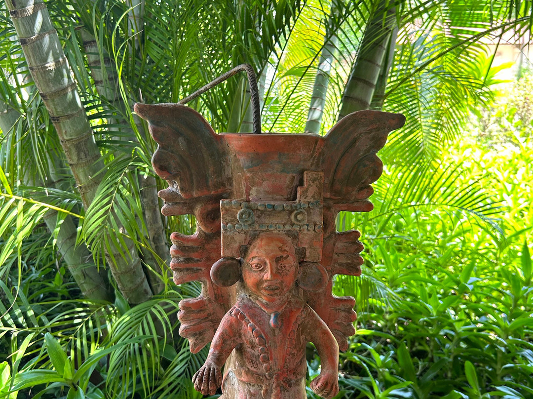 Hacienda Maria Elena主图