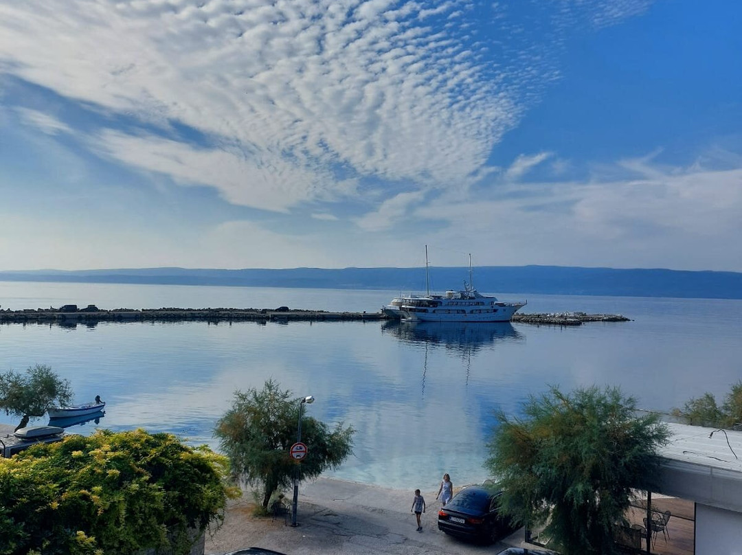 佩希恩科瑞洛酒店主图