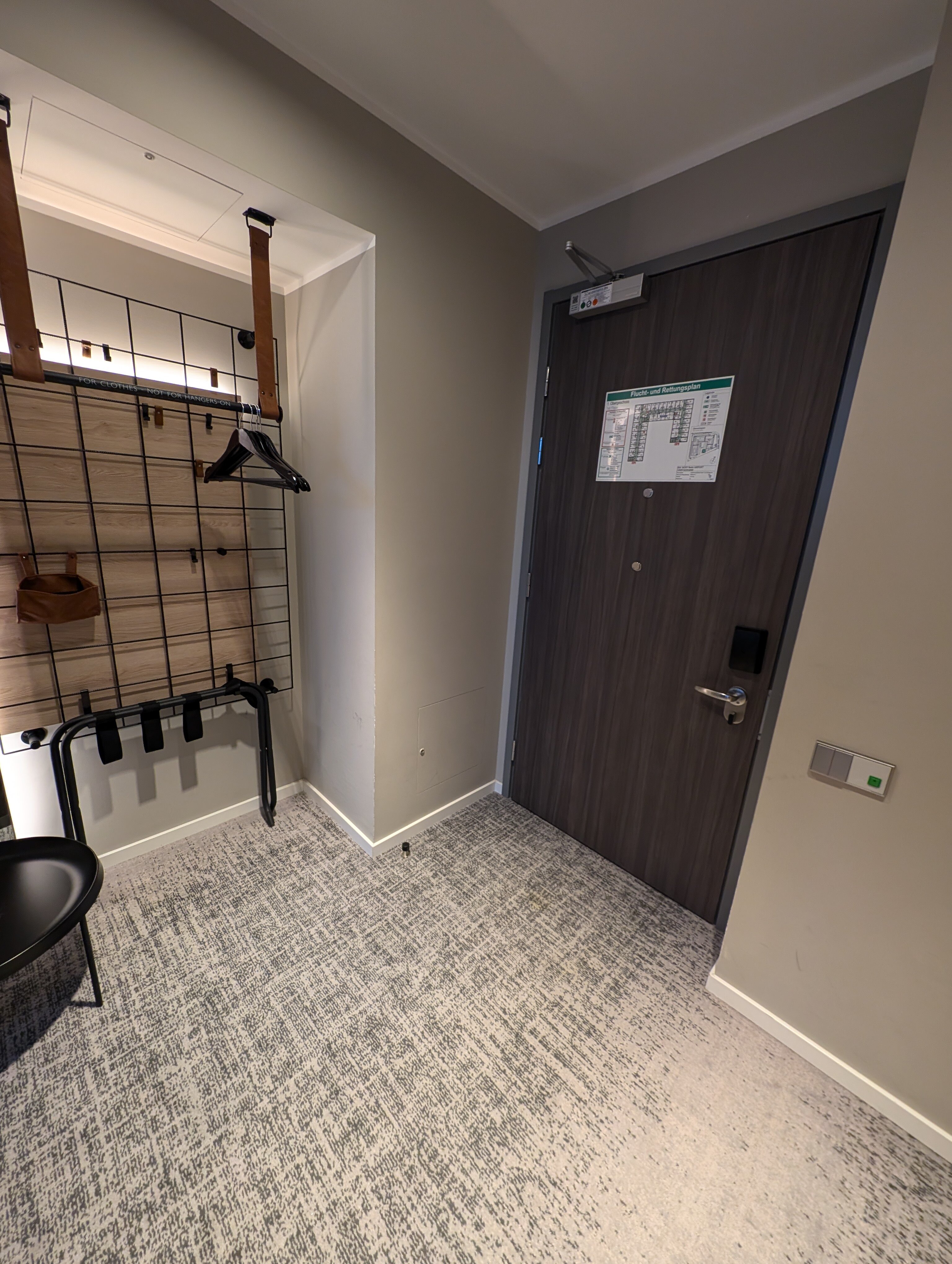 Moxy Berlin Airport-客卧