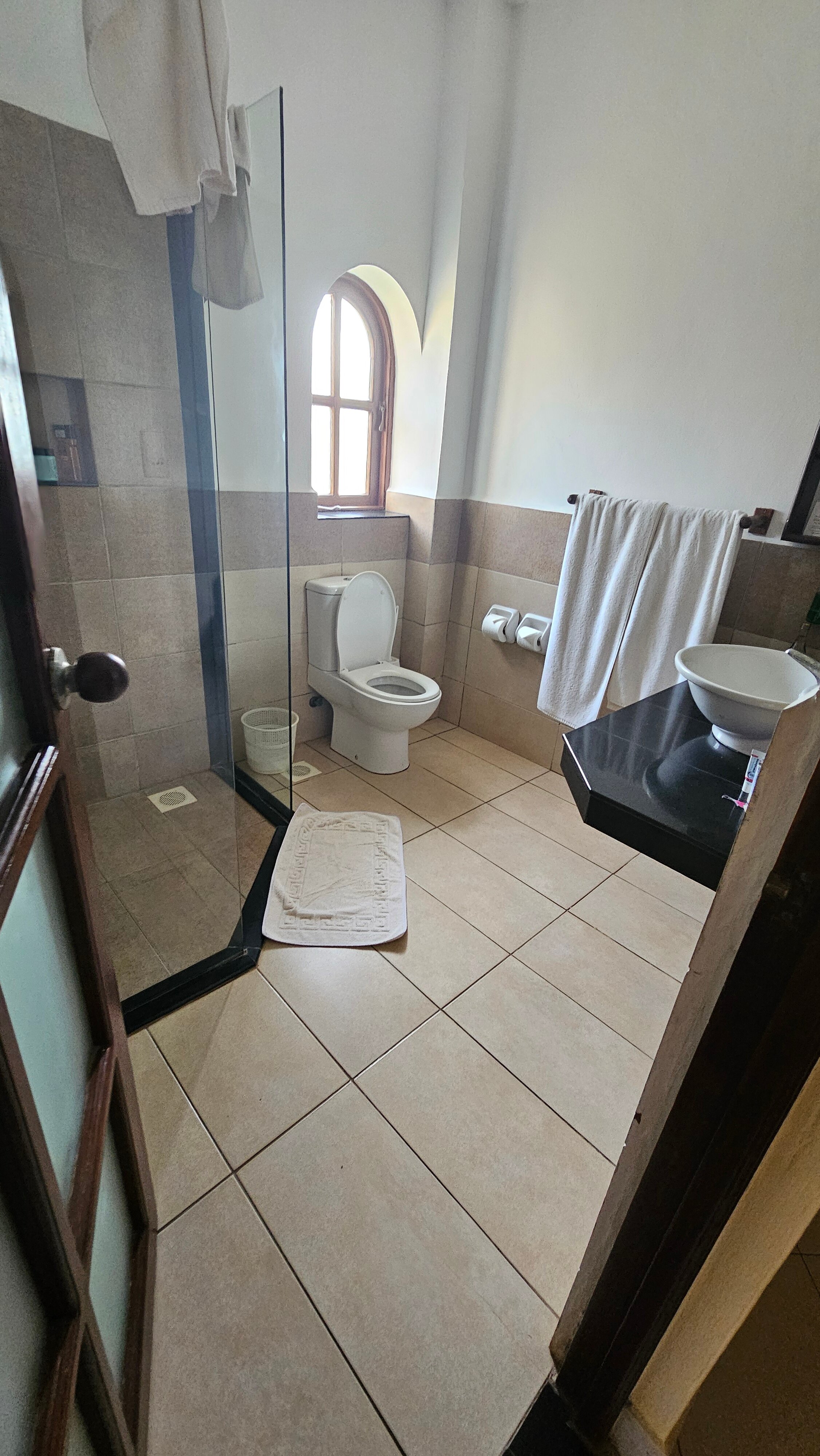 Neptune Paradise Beach Resort & Spa-浴室