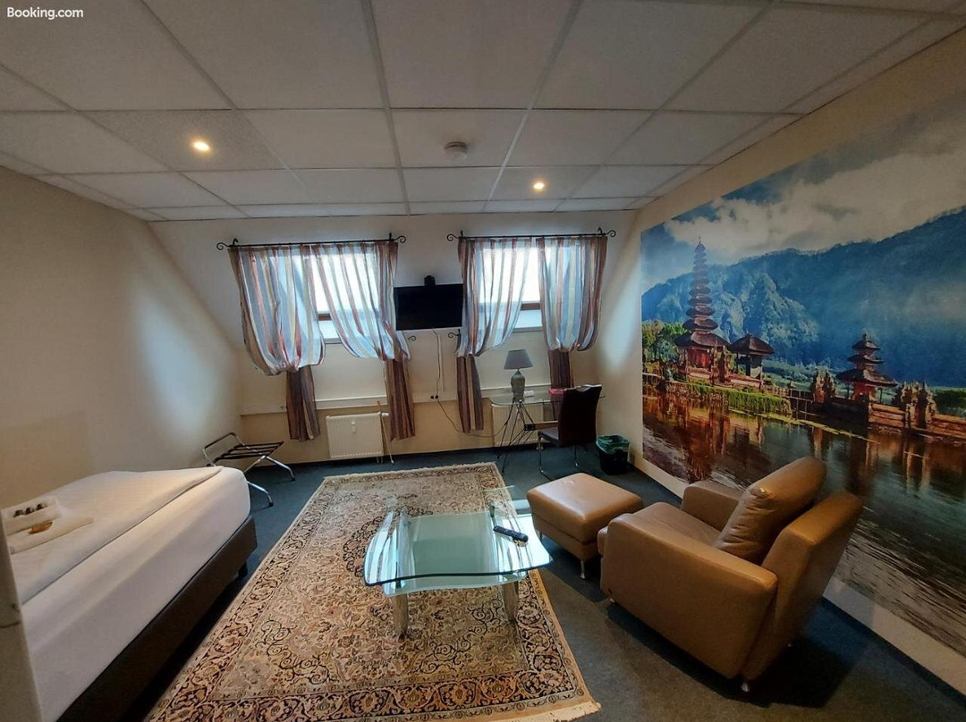 Rothenberger Apartments主图