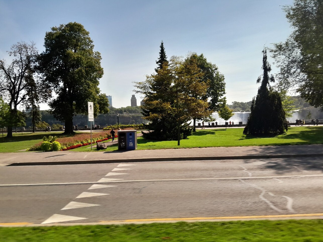 Niagra Parkway-尼亚加拉大瀑布必去景点