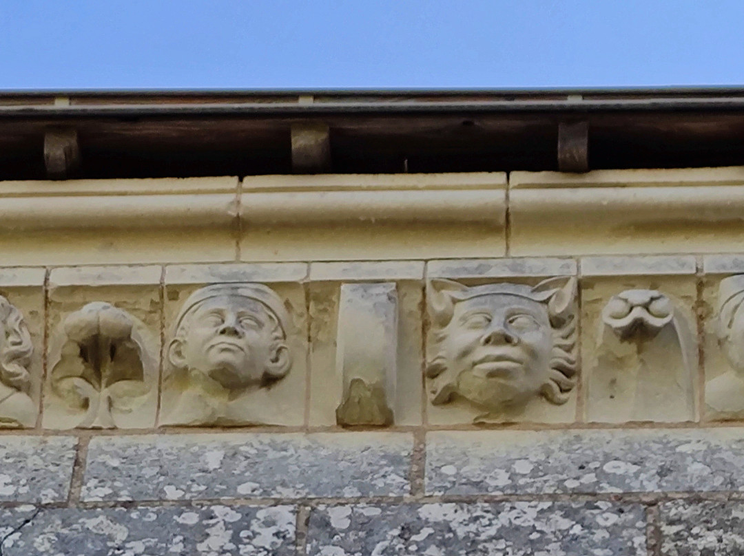 Église Saint-hilaire De Châteauvieux景点图片