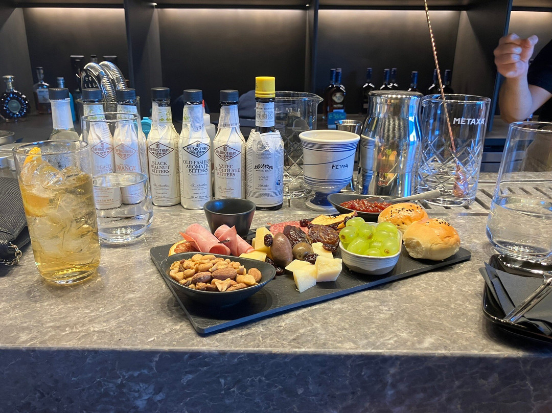 Metaxa Liknon-Vourliotes必去景点