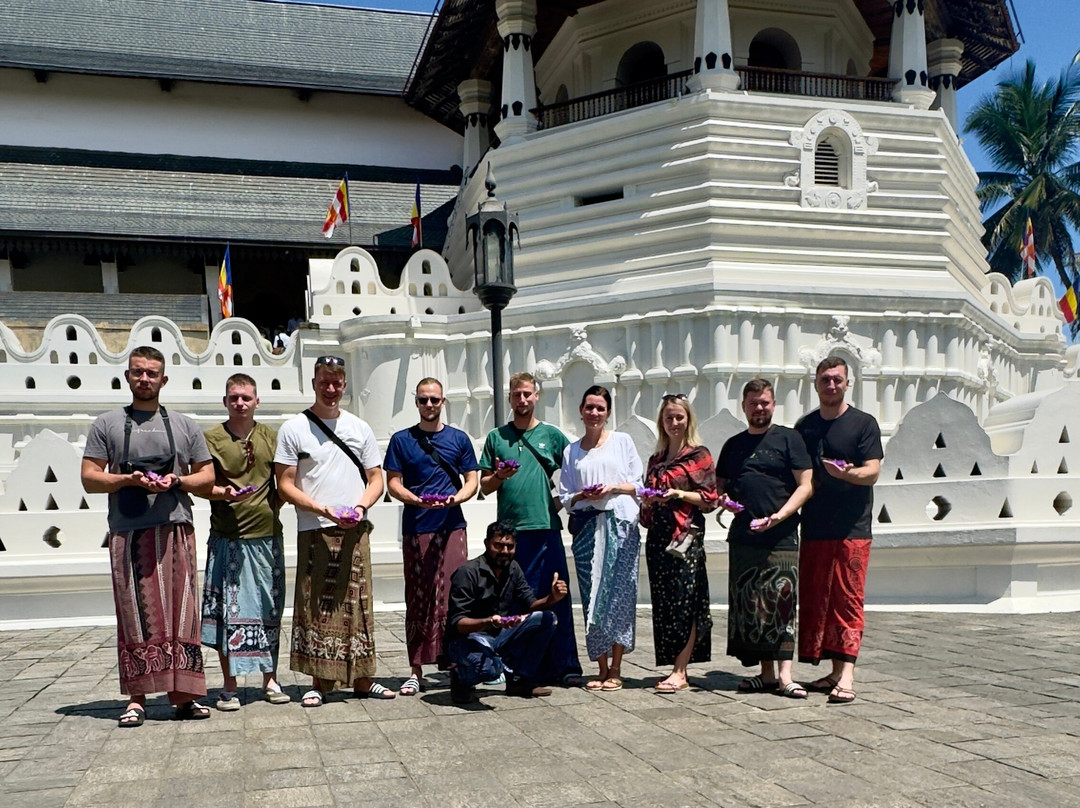 SL Seeland Travels景点图片