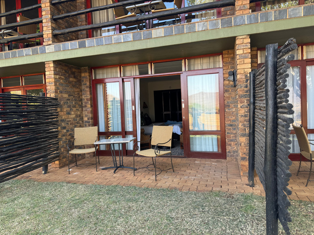 巴库蓬布什旅馆主图