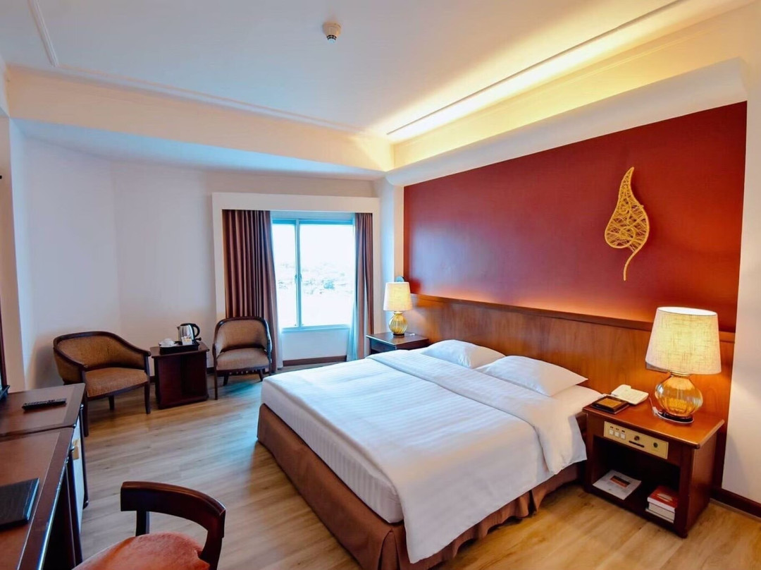 柯壤隋河大酒店主图