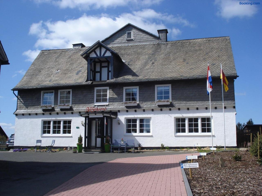 B&B四季酒店主图