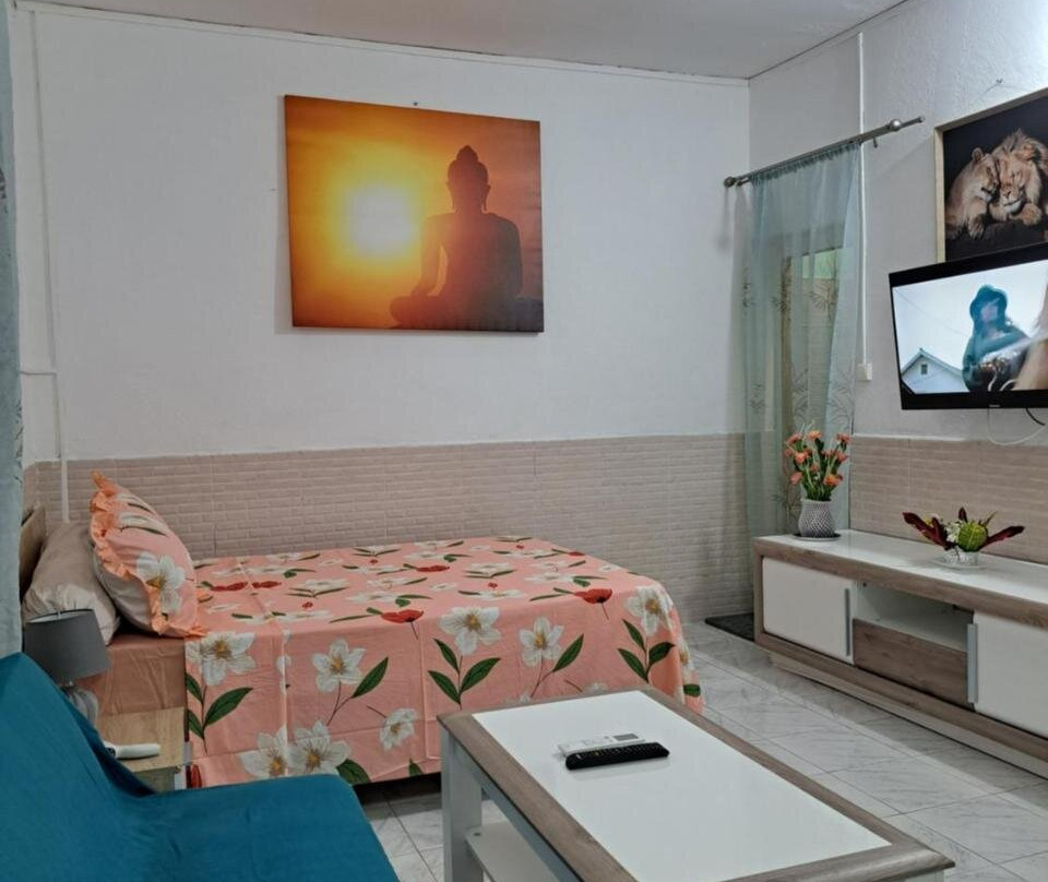 Studios Bambo-Est Sunrise