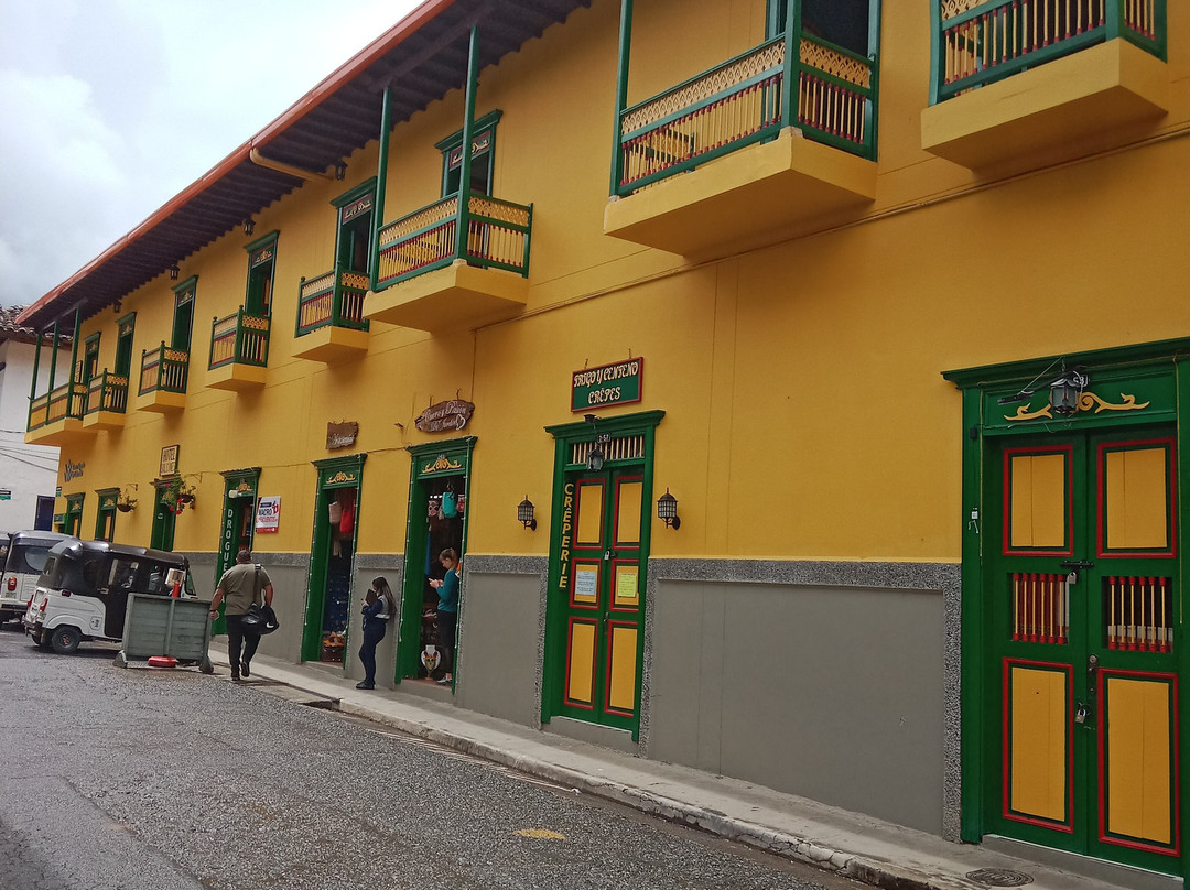 La Garrucha-Jardin必去景点