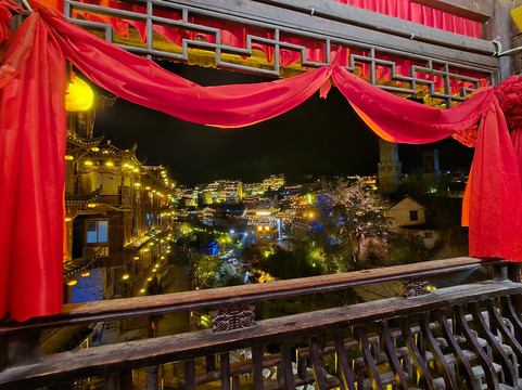 芙蓉古城-成都必去景点