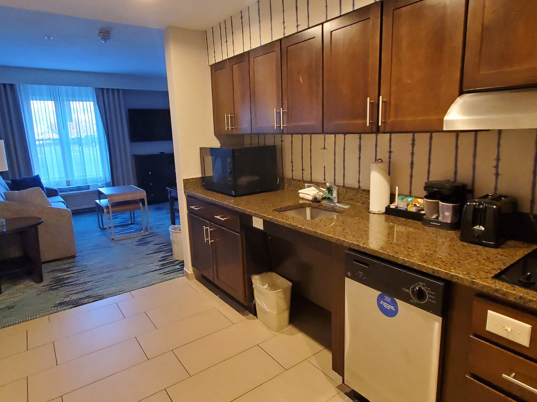 Homewood Suites by Hilton Newport Middletown, RI主图